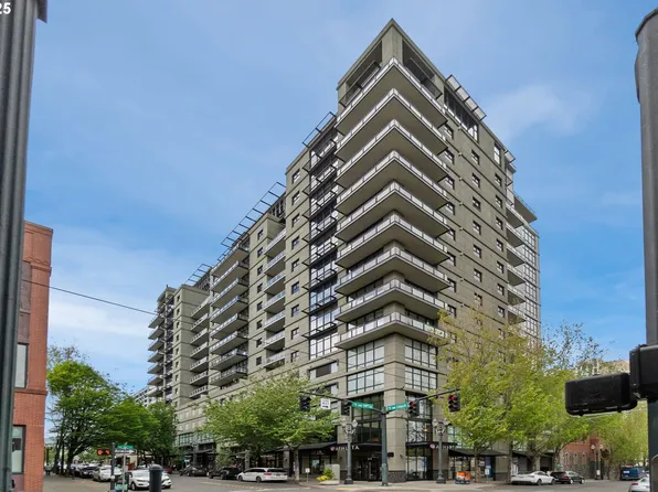 1025 NW Couch St Unit 718, Portland, OR 97209