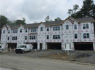 175 Clinton Lake Rd, Clinton, PA 15026