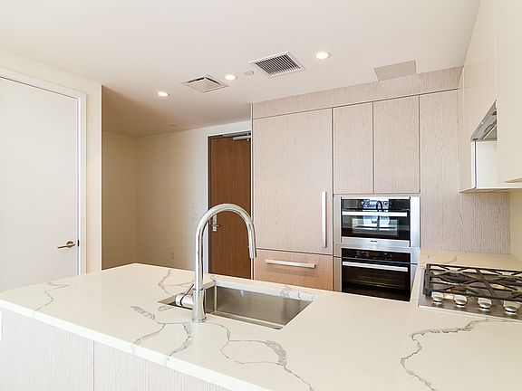 3rd image of 133-27 39th Ave #12L