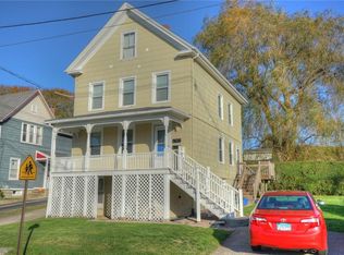 42 Chester Ave, Westerly, RI 02891