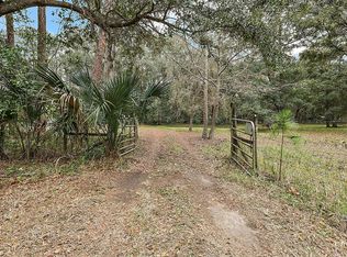 19351 Dorrwood Ln, Altoona, FL 32702