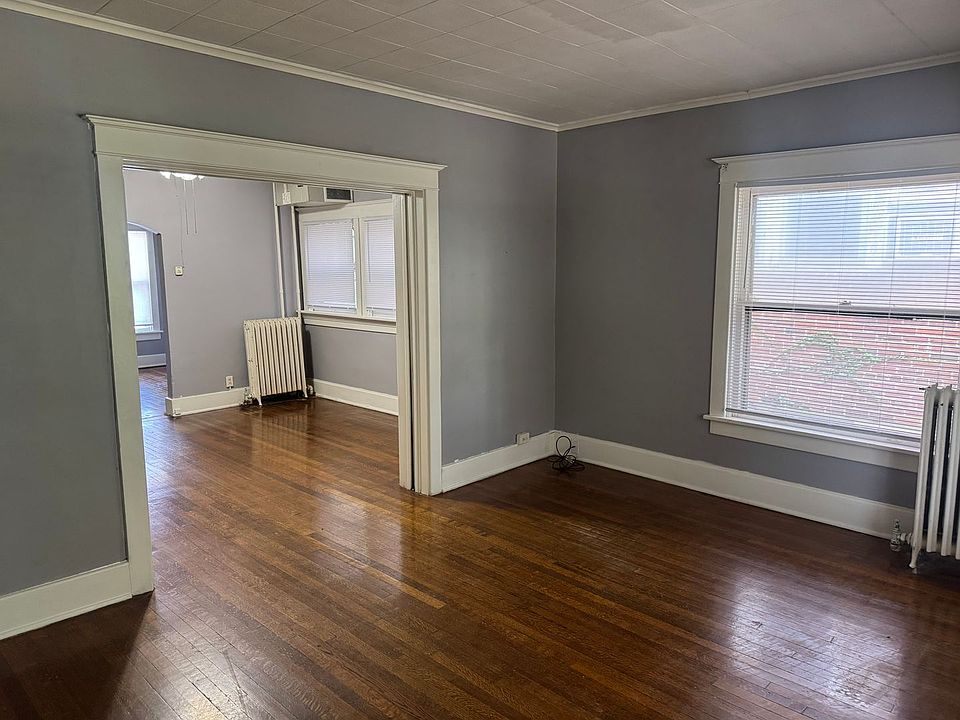 1st image of 626 S 12th St #4