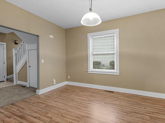 3rd image of 338 Highland St SE