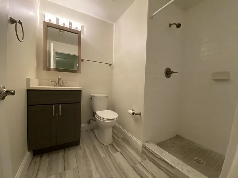 2800 Wisconsin Ave NW #409 — Photo 2