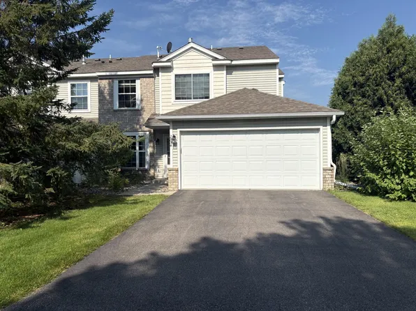 2754 Wagon Wheel Trl, Chaska, MN 55318