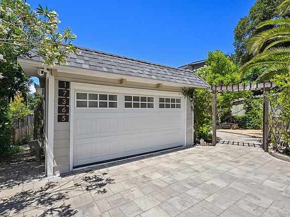 3rd image of 17365 Buena Vista Avenue