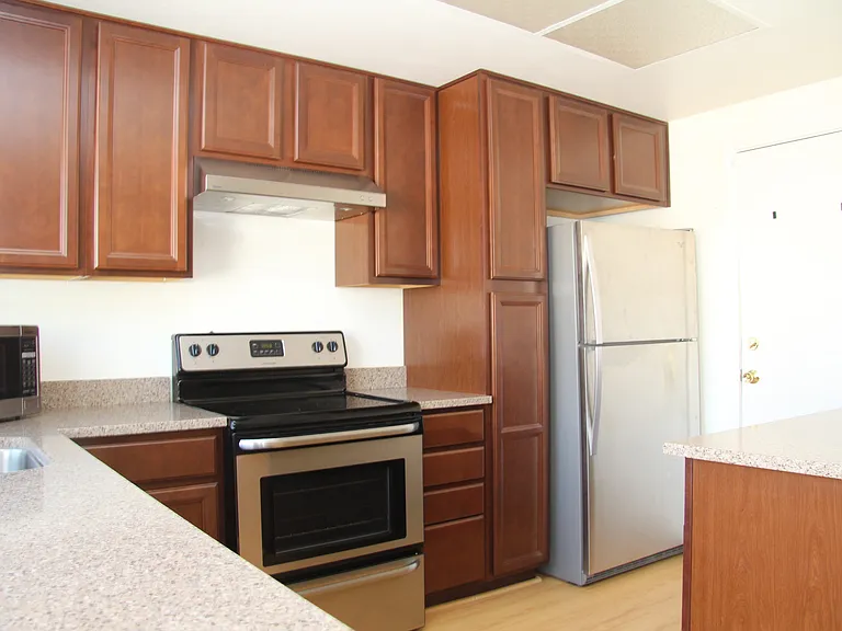41058 Bairo Ct — Photo 2