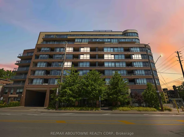 11 Superior Ave #904, Toronto, ON M8V 0A7