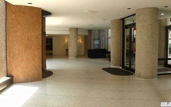 4th image of 860 E Broadway APT 6B