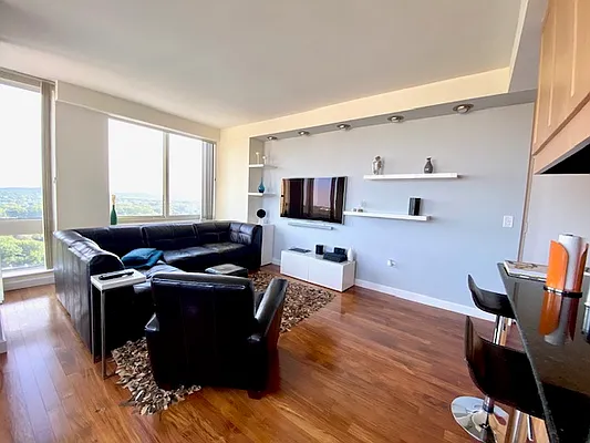 Rented by Nest Seekers International | media 24