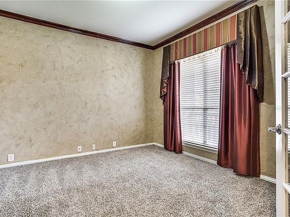 4th image of 5611 Kirkhaven Dr