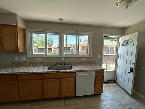 28840 Garfield St Photo 1