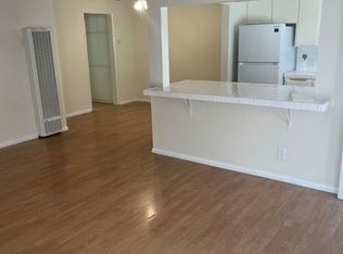 906 E Imperial Ave APT 2, El Segundo, CA 90245