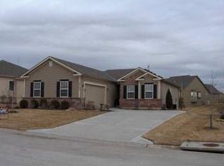 2709 S Woodbury Dr, Independence, MO 64055