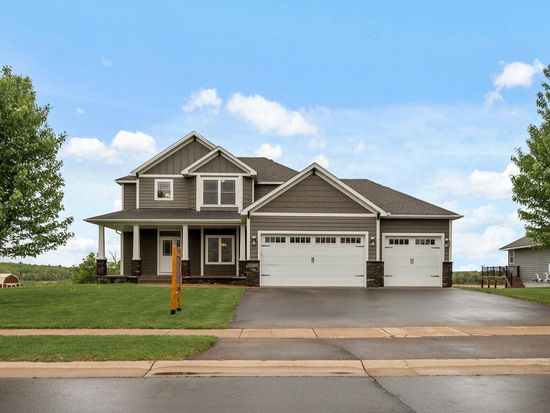 29332 Scenic Dr, Chisago City, MN 55013