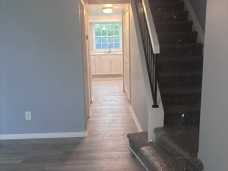 906 Westwind Pl — Photo 14