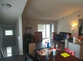 1333 Branchwood Cir APT 202, Naperville, IL 60563