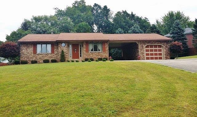 1st image of 1198 Holland Cir
