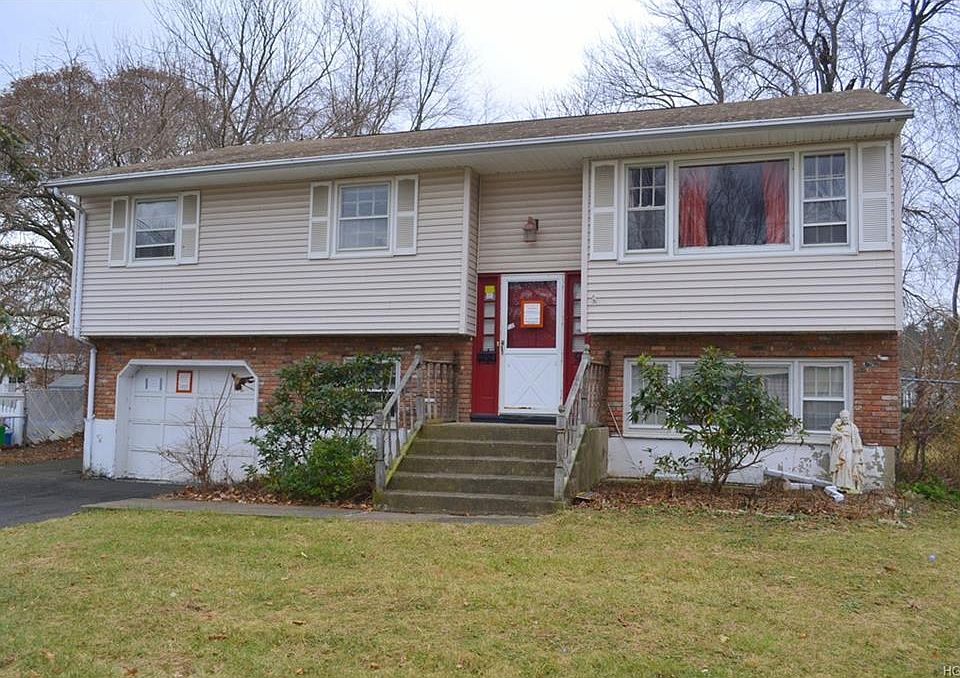 1st image of 9 Centennial Dr