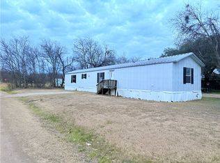 901 Hunter St, Marlin, TX 76661
