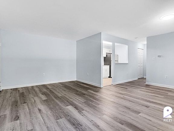 5th image of 6507 Hil Mar Dr APT 103