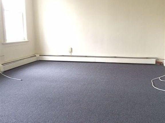 4th image of 270 Davenport Ave