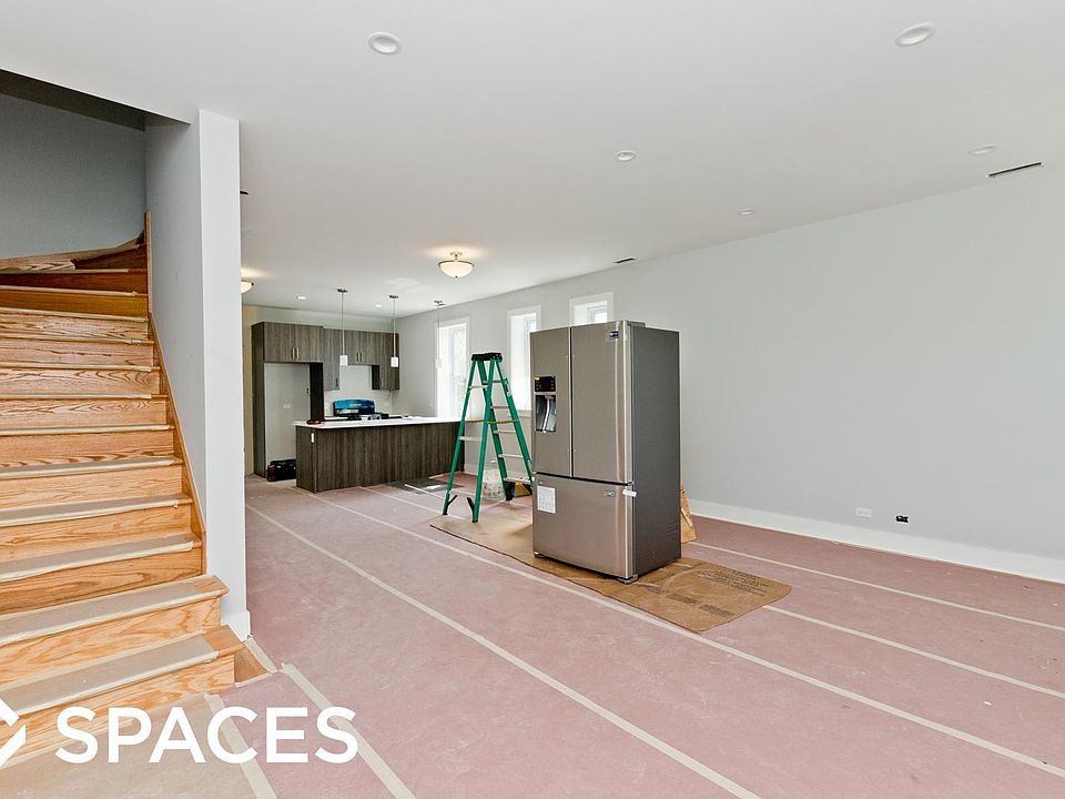 1st image of 1855 W Dickens Ave