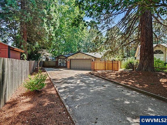 2nd image of 5090 Terrylee Ct SE