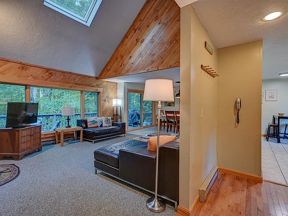 3rd image of 32 Woodland Pines Road #32