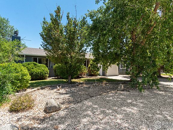 2nd image of 3616 Pueblo St