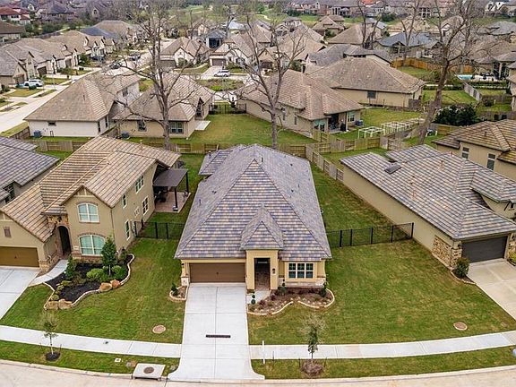 2nd image of 4818 Bellwood Springs Ln