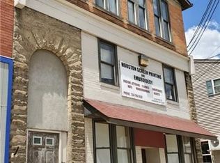 18 W Pike St, Houston, PA 15342