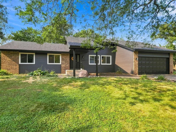 6649 Buckingham Rd, Woodbury, MN 55125