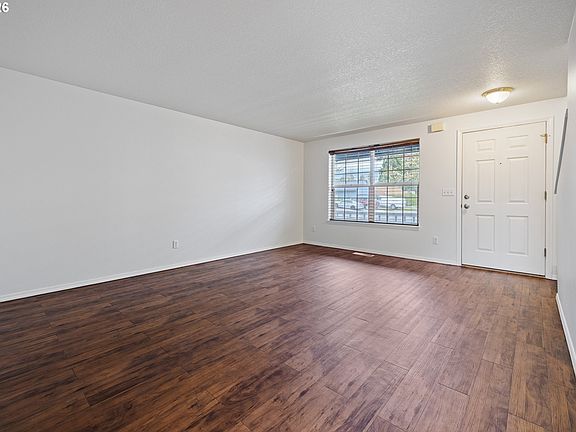 5th image of 18931 SW Pike Ln