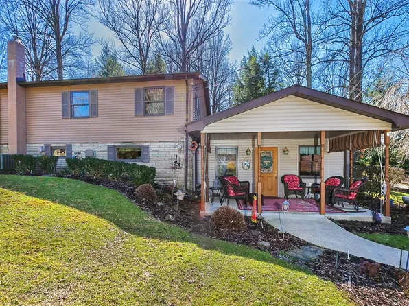 4639 Christy Rd, Murrysville, PA 15668