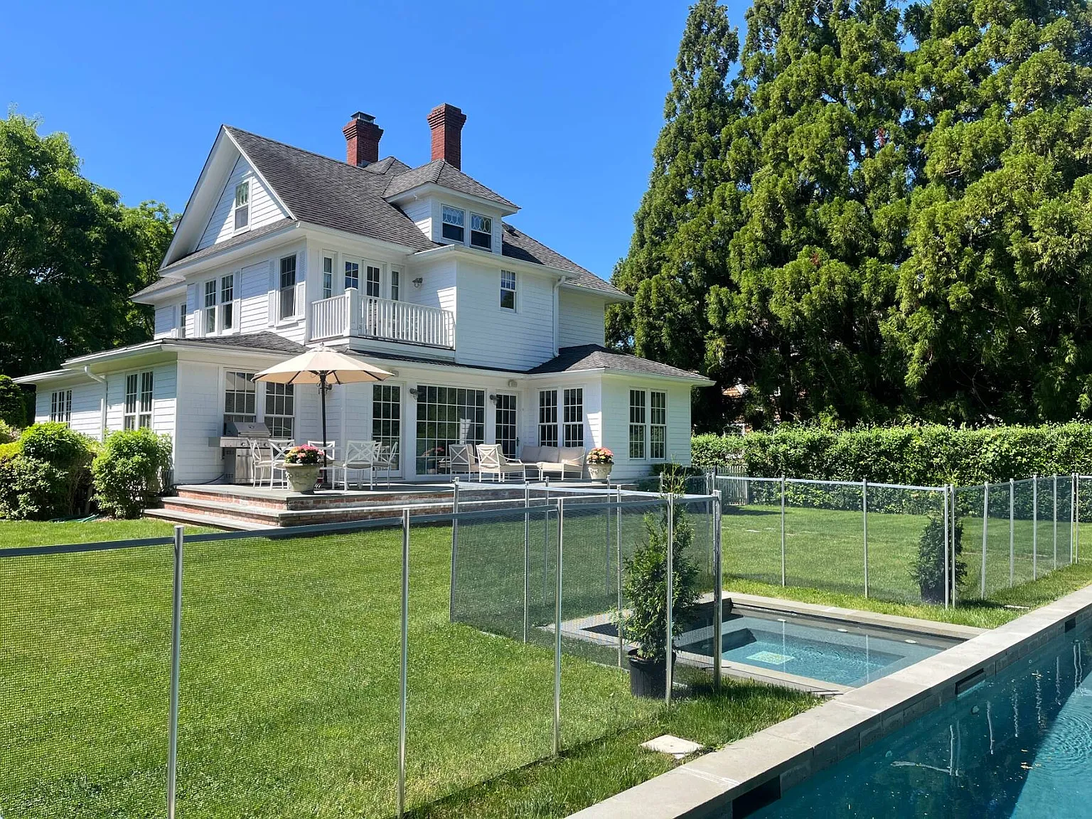 Perfect Southampton Village Rental — Photo 1