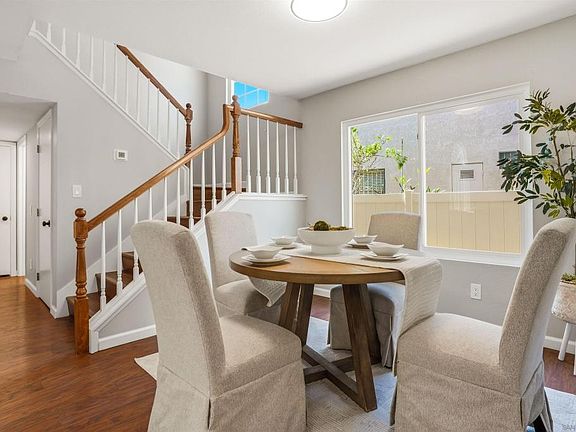 4th image of 10684 Stanwell Pl