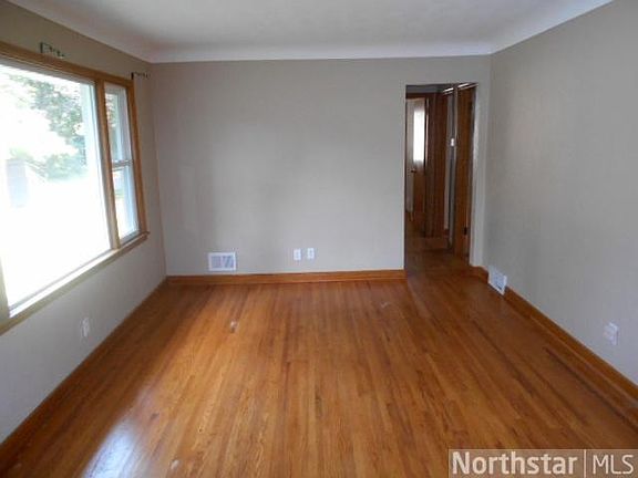 3rd image of 2305 Shryer Ave E