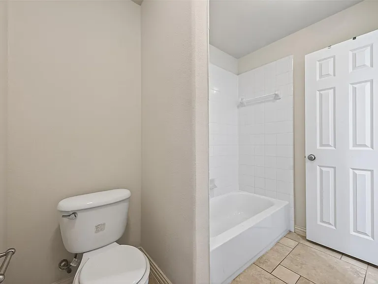 6726 Hathaway Ln — Photo 29