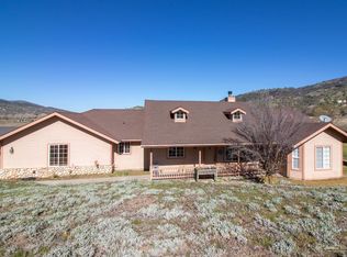 23901 Lakeview Dr, Tehachapi, CA 93561