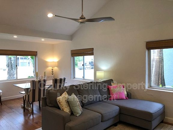 4th image of 521 W Winter Park St