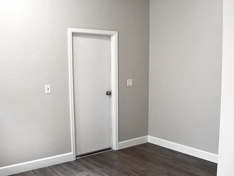 8787 W Gardenia Ave — Photo 1