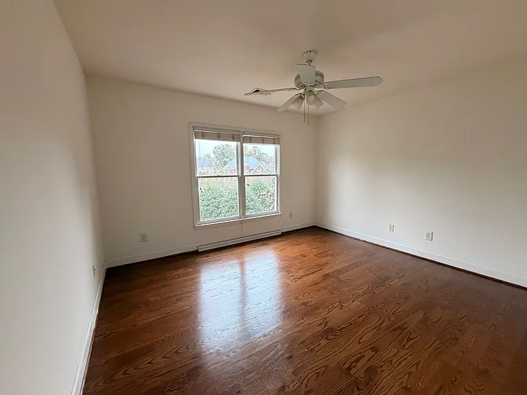 665 Sentry Ridge Xing — Photo 10