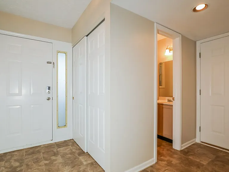 1541 Brookfield Cir — Photo 5