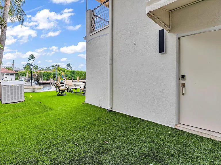 616 3rd Key Dr — Photo 24
