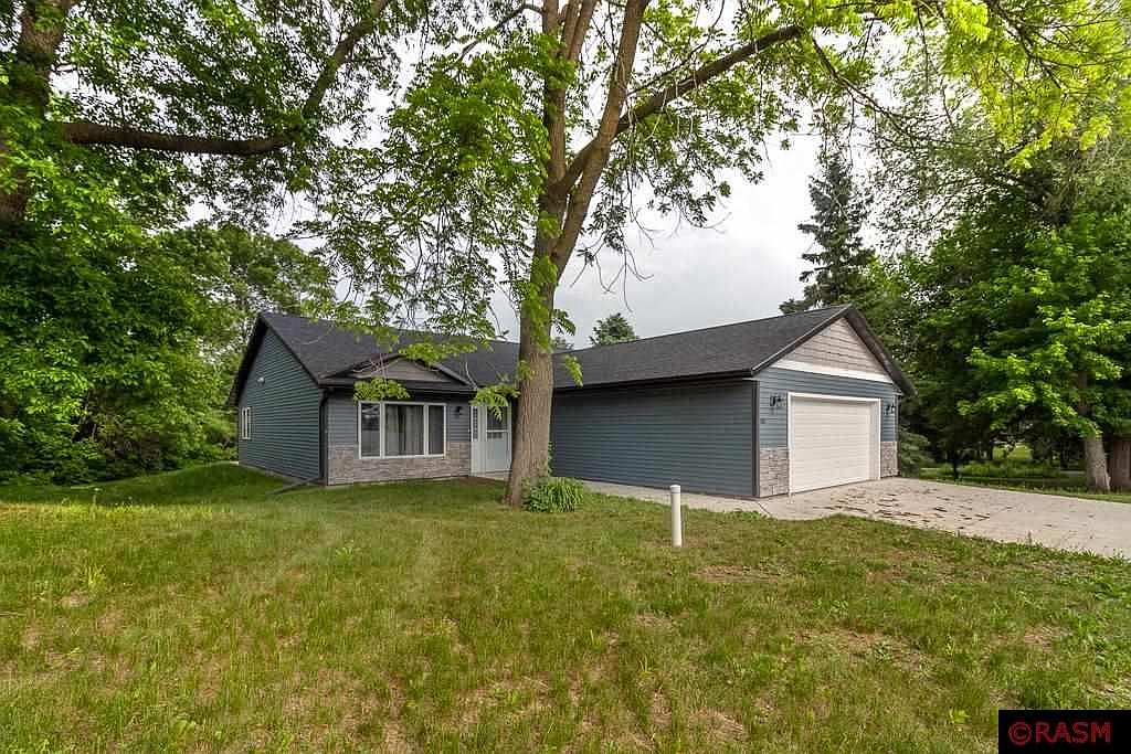 300 3rd St NE, Elysian, MN 56028 Zillow
