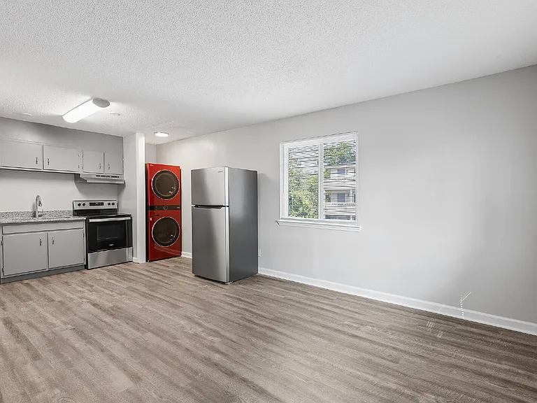 105 Ppoole St #303 — Photo 42