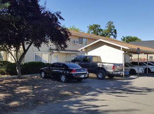 250 N 5th St, Central Point, OR 97502