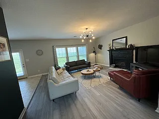 1346 Hillman Rd — Photo 24