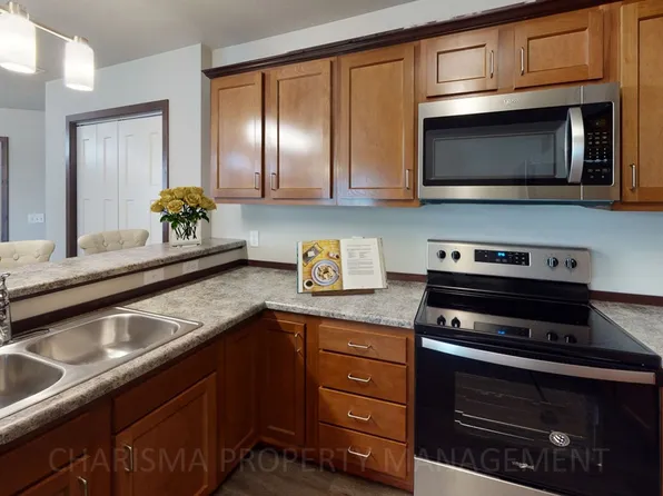 1427 Kayla Pl #4, Harrisburg, SD 57032